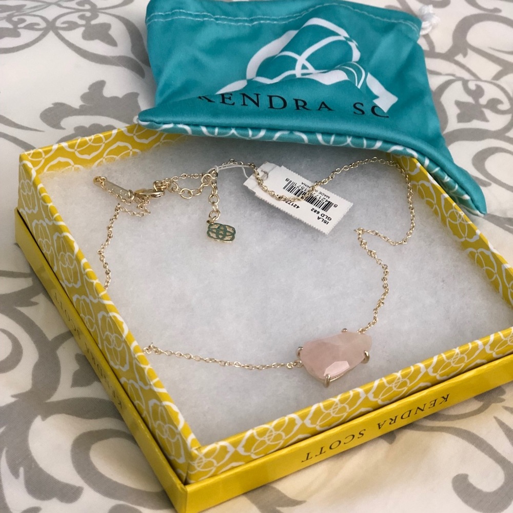 Womens necklace